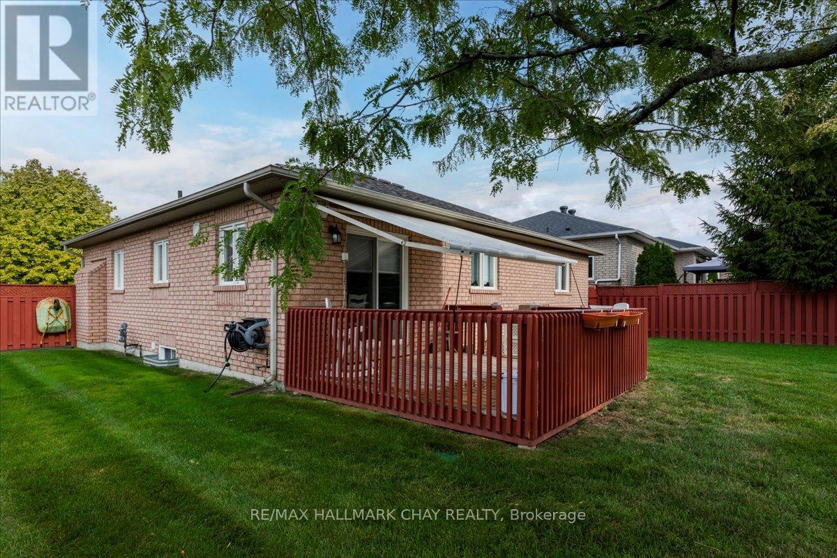 84 Pringle Drive, Barrie (Edgehill Drive), Ontario  L4N 0R2 - Photo 21 - S12867308