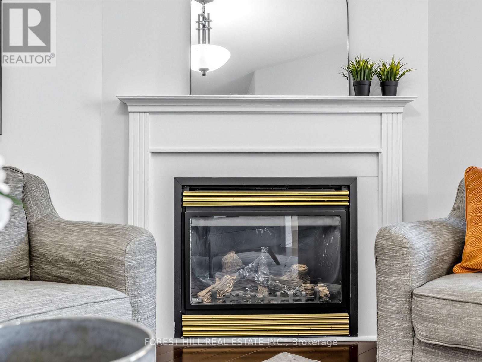 240 Swan Park Road, Markham, Ontario  L6E 0B1 - Photo 12 - N12852688