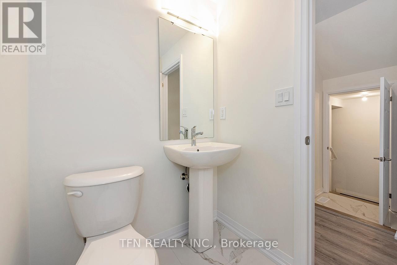 4 Riley Park Drive, Haldimand, Ontario  N3W 0K2 - Photo 5 - X12819800