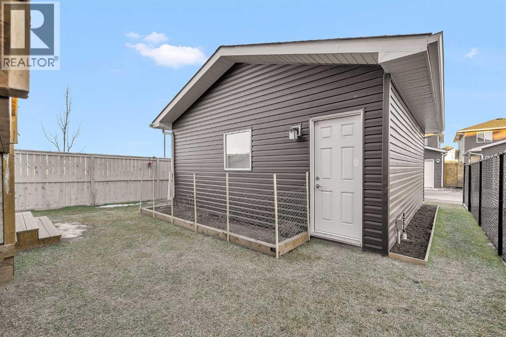 1100 Bayview Gardens Sw, Airdrie, Alberta  T4B 5K4 - Photo 29 - A2279185