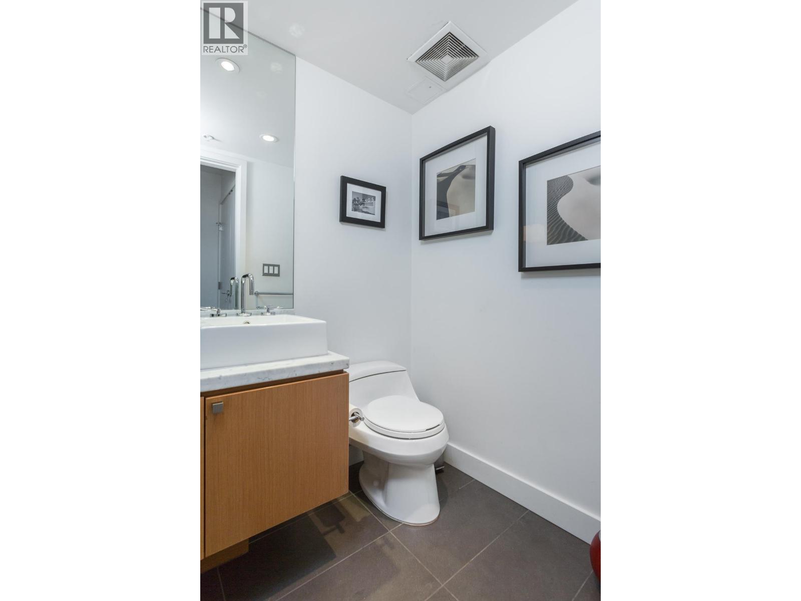 104 1168 Richards Street, Vancouver, British Columbia  V6B 3E6 - Photo 13 - R3097808