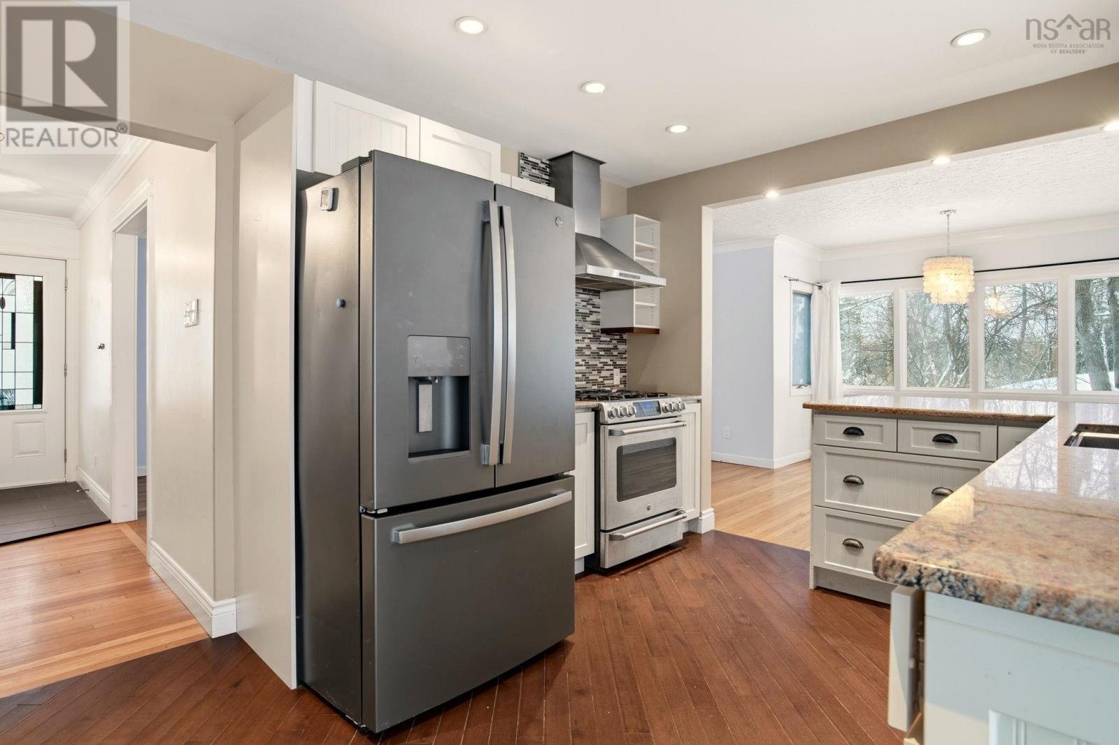 146 High Street, Bedford, Nova Scotia  B4A 1M4 - Photo 10 - 202604257