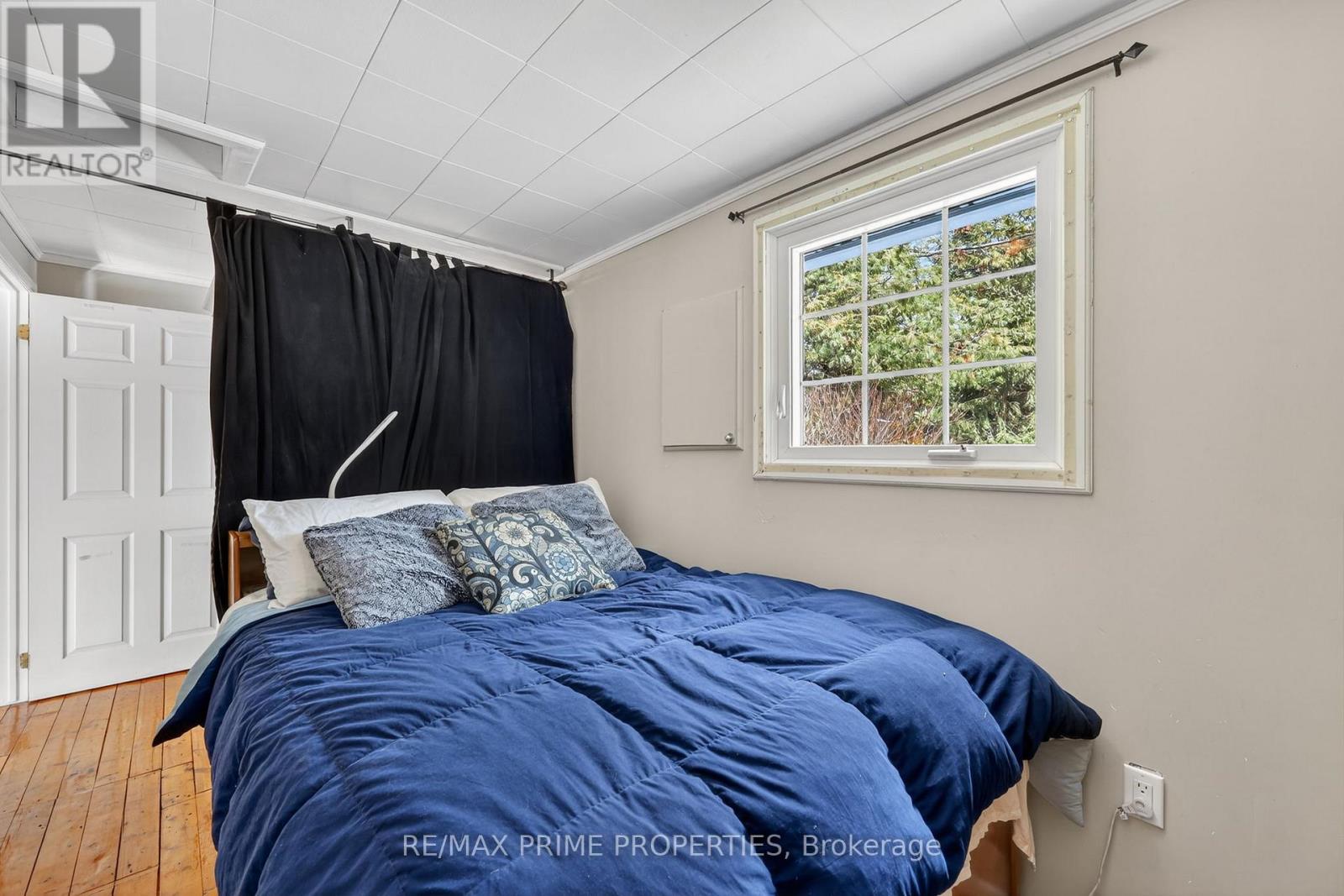 21 Stanley Road, Kawartha Lakes, Ontario  K0M 2T0 - Photo 11 - X12867128