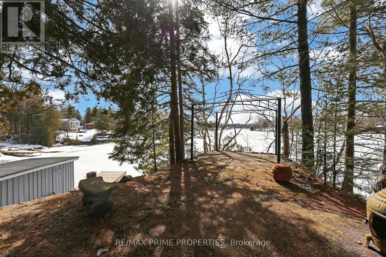 21 Stanley Road, Kawartha Lakes, Ontario  K0M 2T0 - Photo 20 - X12867128
