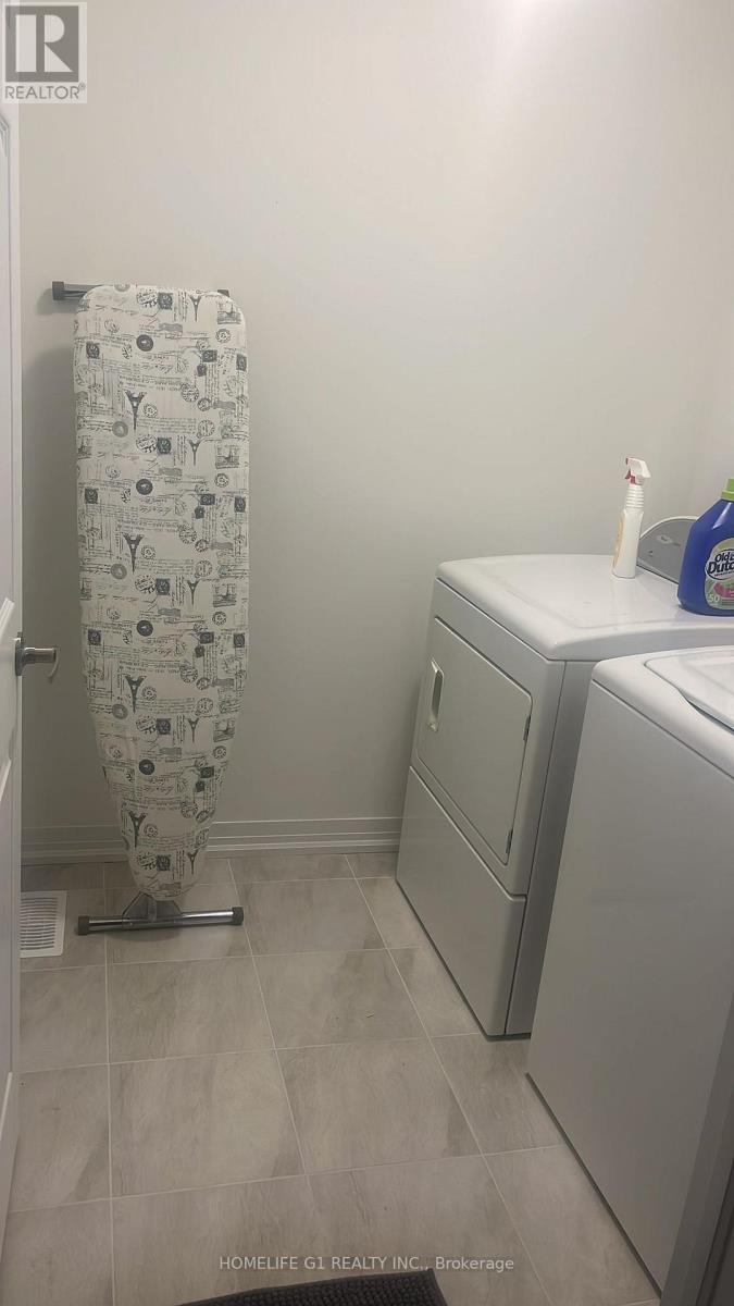 12 Brighton Lane, Thorold, Ontario  L2V 0P2 - Photo 25 - X12867130