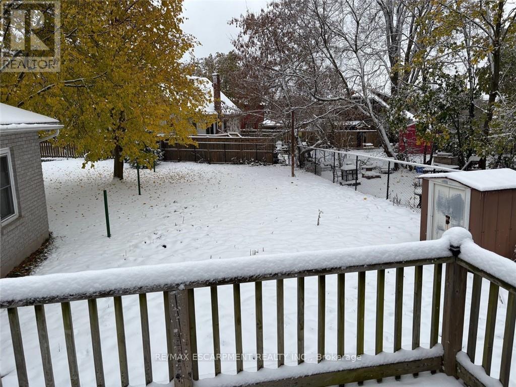 30 Eastchester Avenue, St. Catharines, Ontario  L2P 2V6 - Photo 3 - X12867196