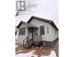 30 EASTCHESTER AVENUE, St. Catharines, Ontario