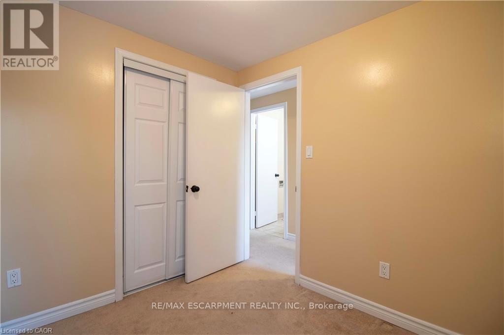 23 - 153 Limeridge Road W, Hamilton, Ontario  L9C 2V3 - Photo 14 - X12867236