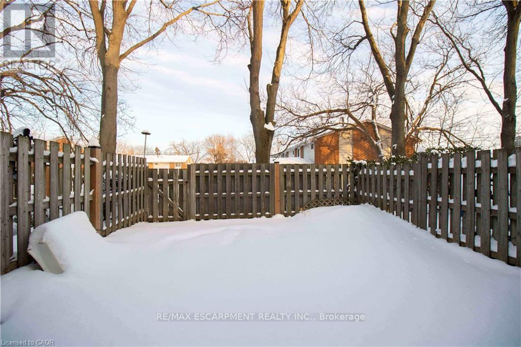 23 - 153 Limeridge Road W, Hamilton, Ontario  L9C 2V3 - Photo 24 - X12867236