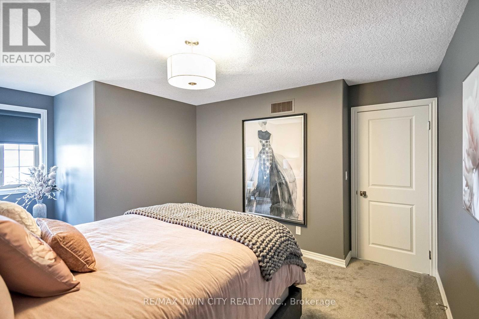 783 Stonegate Drive, Woodstock, Ontario  N4V 1H5 - Photo 27 - X12867264