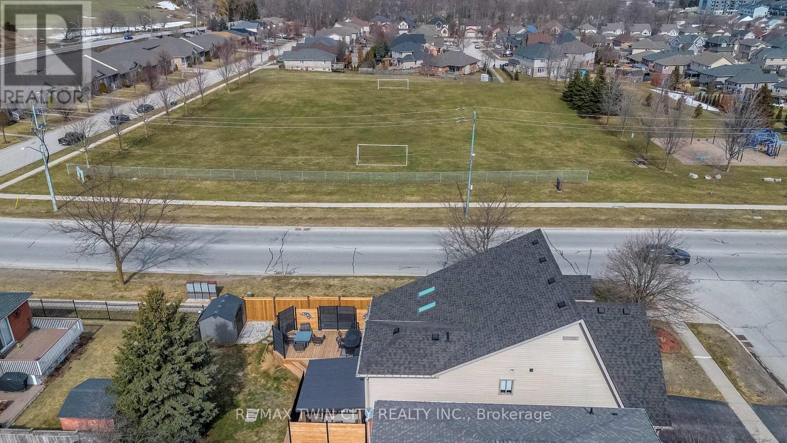 783 Stonegate Drive, Woodstock, Ontario  N4V 1H5 - Photo 46 - X12867264