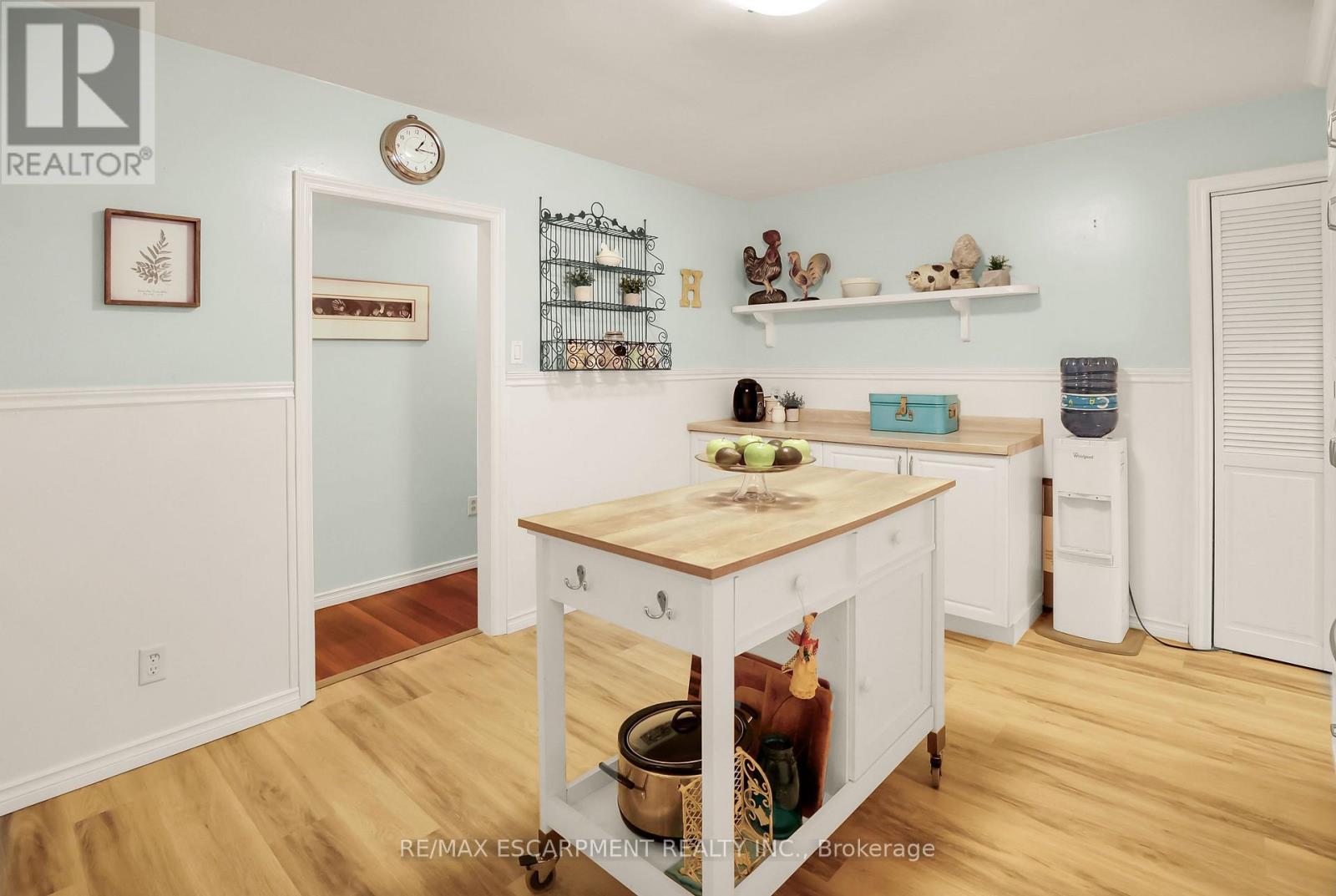 1954 Grayson Avenue, Fort Erie, Ontario  L2A 5M4 - Photo 14 - X12867302