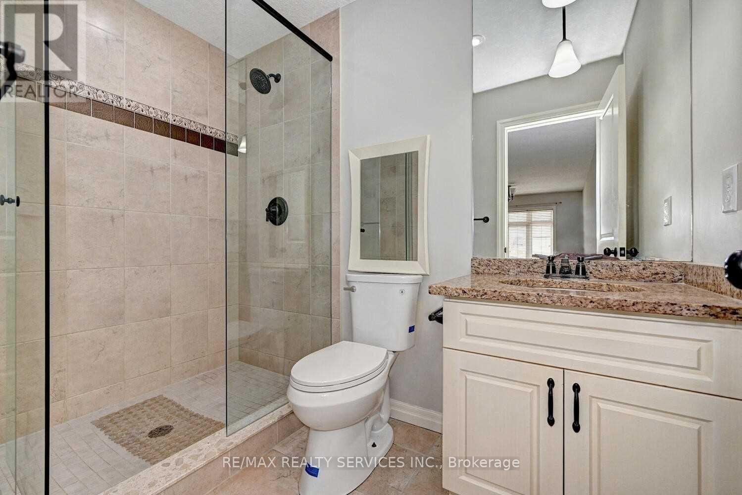 130 Rochefort Street N, Kitchener, Ontario  N2R 0C1 - Photo 19 - X12867358