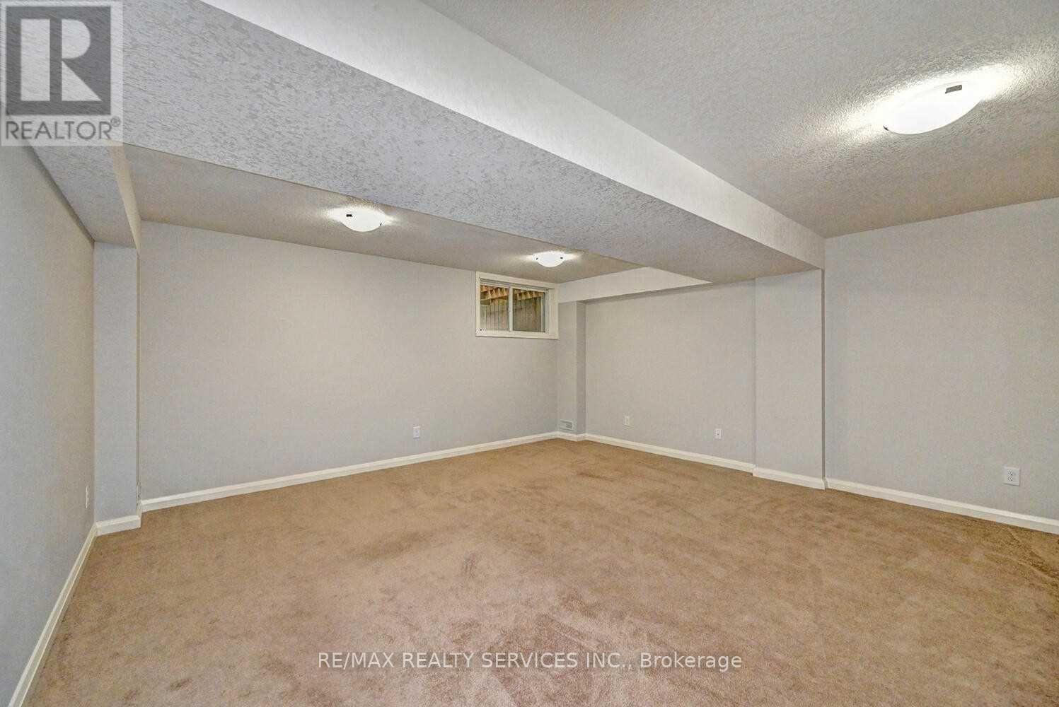 130 Rochefort Street N, Kitchener, Ontario  N2R 0C1 - Photo 30 - X12867358