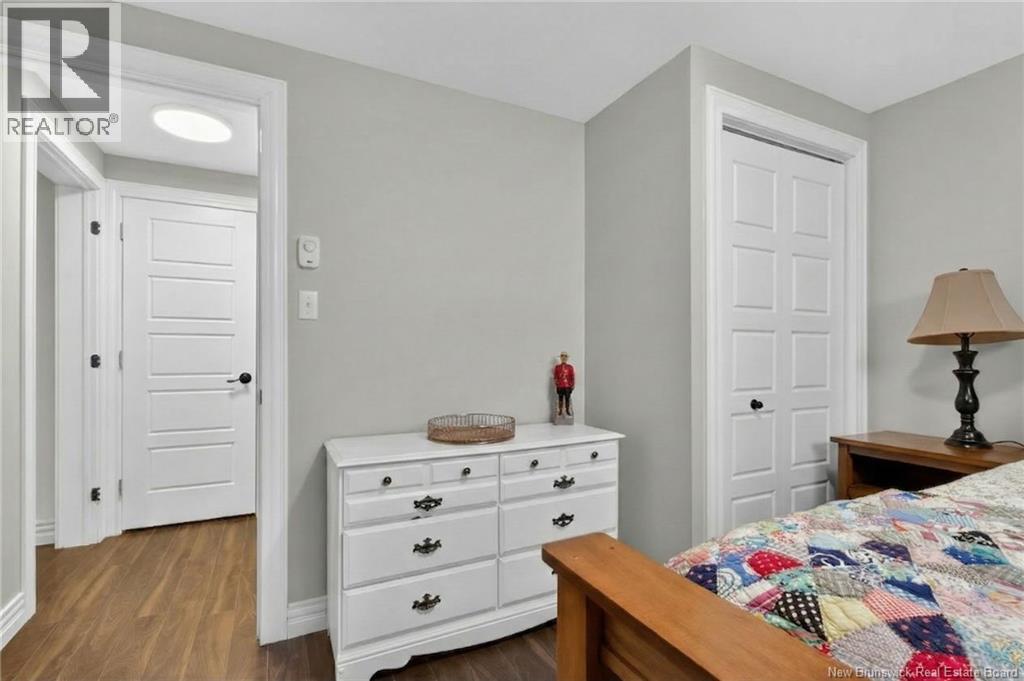 425 Evergreen Drive, Moncton, New Brunswick  E1G 5G1 - Photo 34 - NB134833