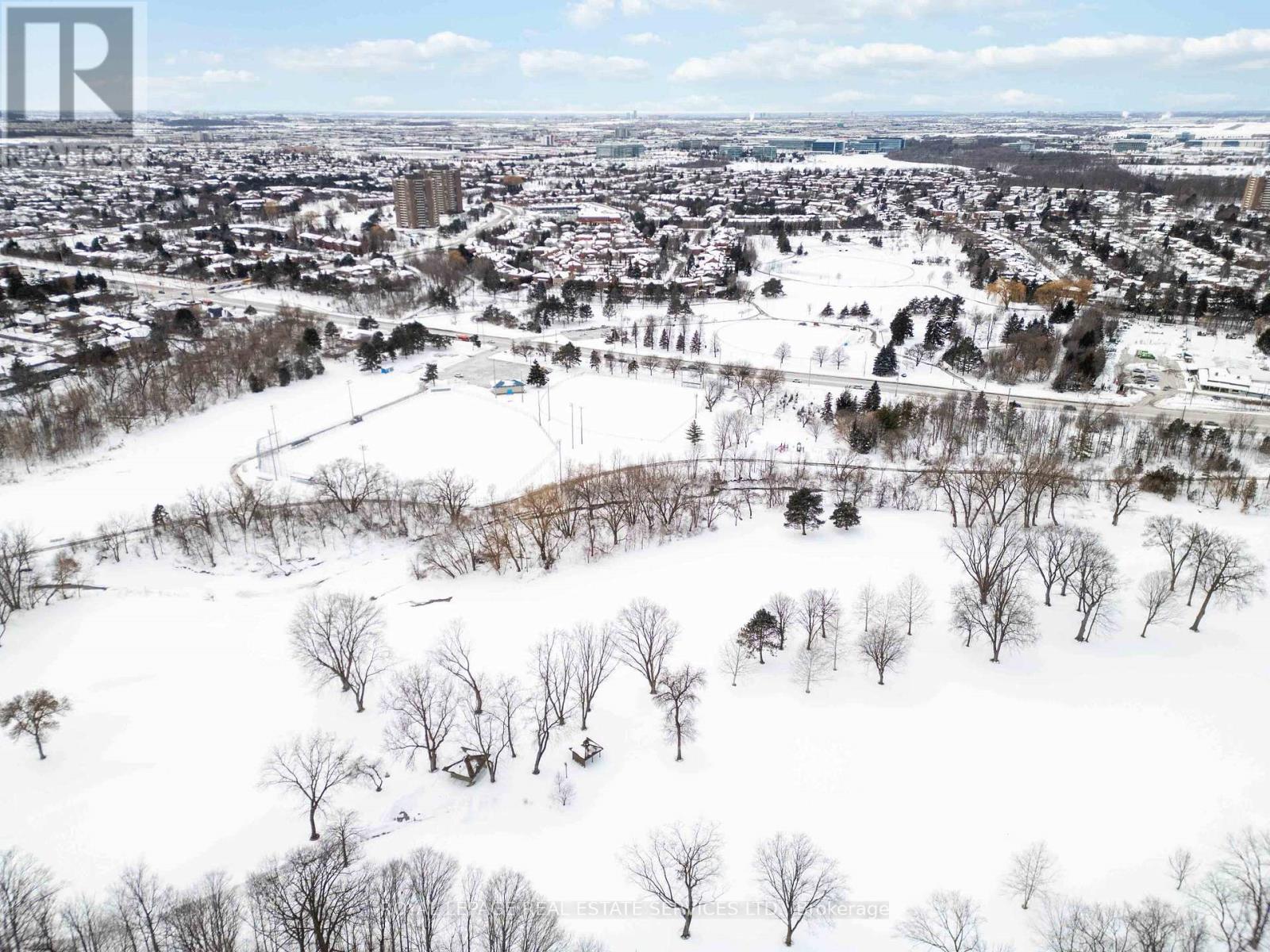 2 Cherry Post Crescent, Toronto, Ontario  M9C 2K1 - Photo 46 - W12825236