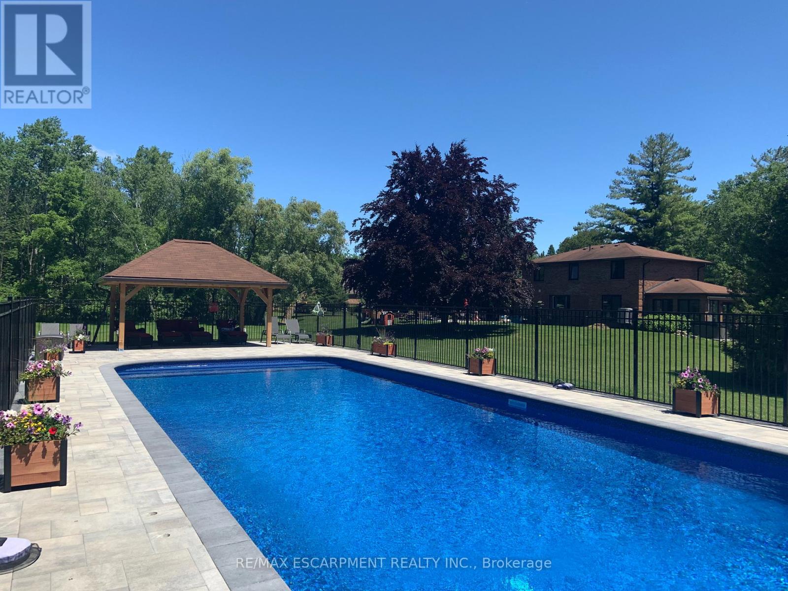 3918 Maddaugh Road, Puslinch, Ontario  N0B 2J0 - Photo 43 - X12866068