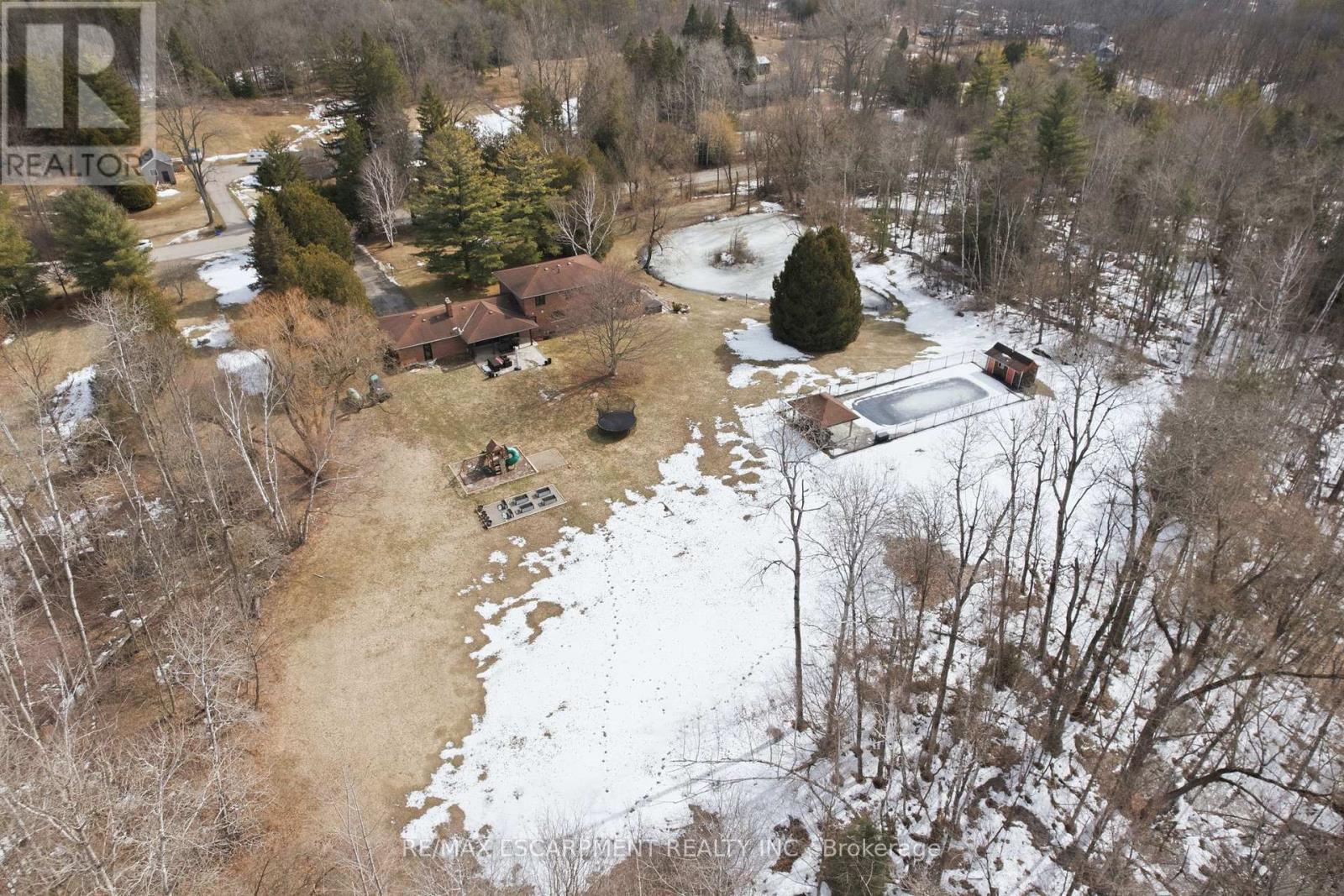 3918 Maddaugh Road, Puslinch, Ontario  N0B 2J0 - Photo 50 - X12866068