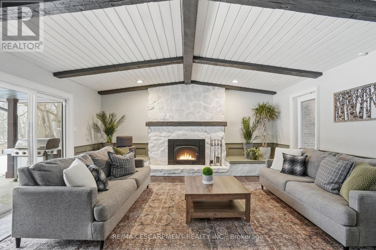 3918 Maddaugh Road, Puslinch, Ontario  N0B 2J0 - Photo 7 - X12866068