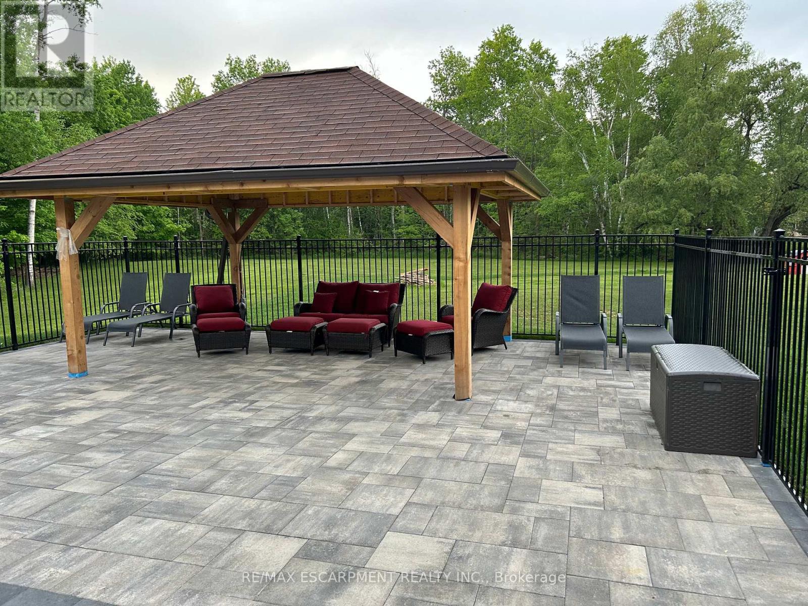 3918 Maddaugh Road, Puslinch, Ontario  N0B 2J0 - Photo 44 - X12866068