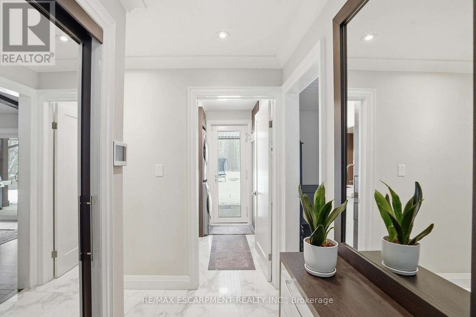 3918 Maddaugh Road, Puslinch, Ontario  N0B 2J0 - Photo 6 - X12866068