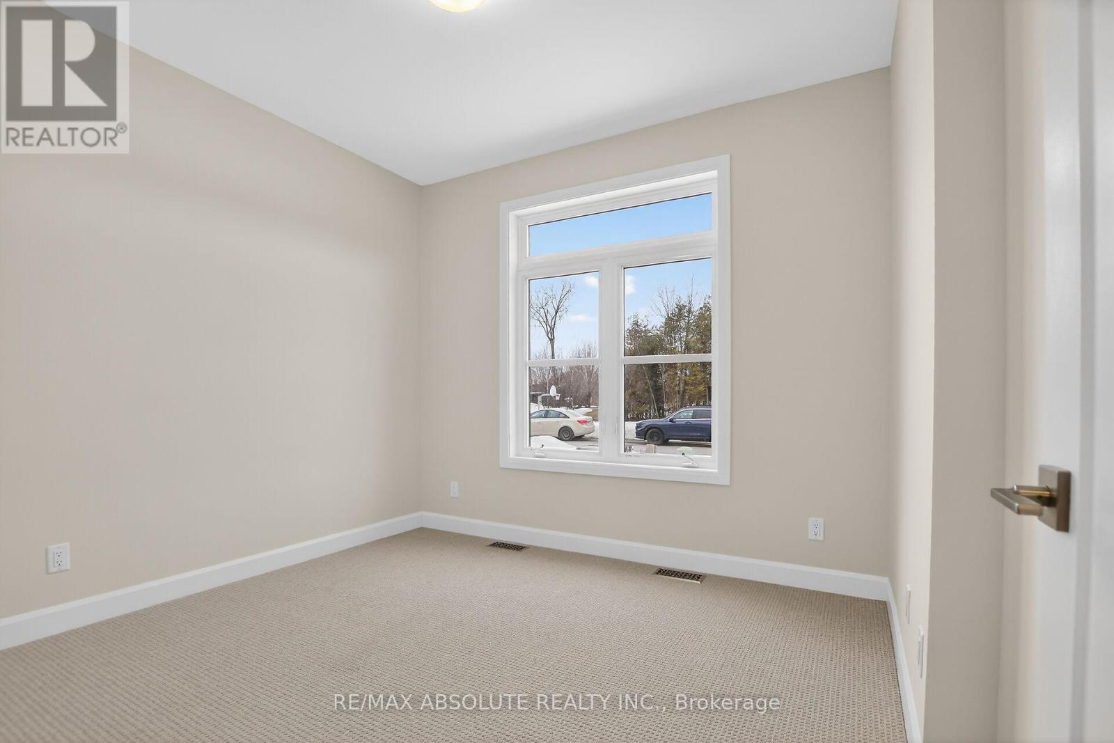 379 Equinelle Drive, North Grenville, Ontario  K0G 1J0 - Photo 5 - X12814790