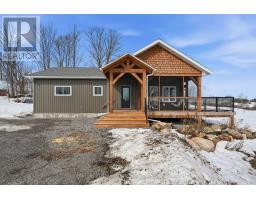 824 EAST ROAD LOOP, Hastings Highlands, Ontario