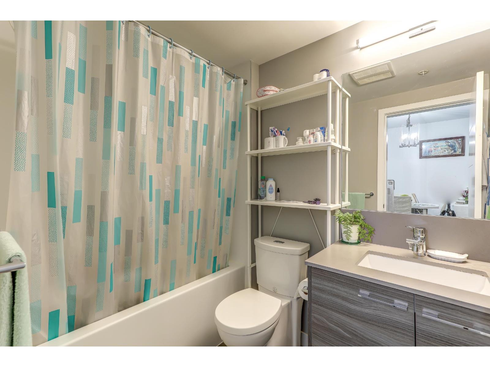 108 10603 140 Street, Surrey, British Columbia  V3T 0M8 - Photo 2 - R3097583