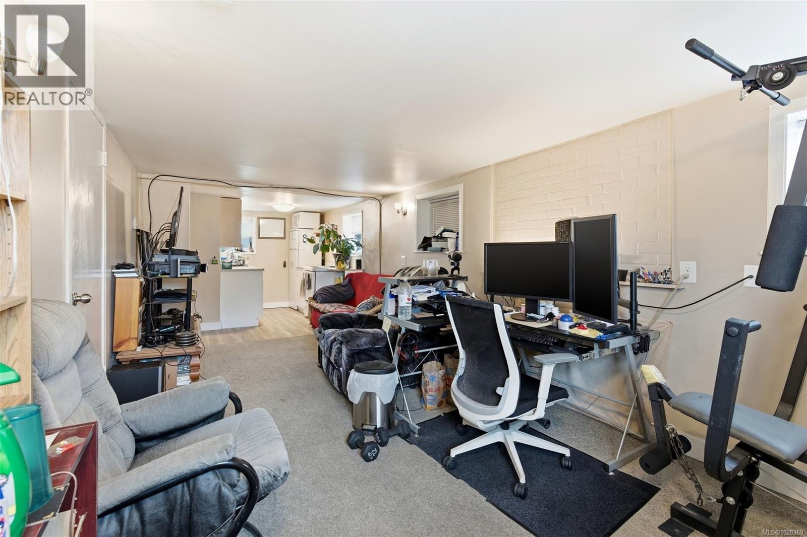 1707 Albert Ave, Victoria, British Columbia  V8R 1Y9 - Photo 27 - 1028369