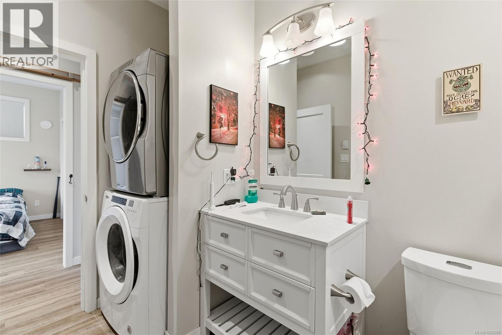 1707 Albert Ave, Victoria, British Columbia  V8R 1Y9 - Photo 23 - 1028369