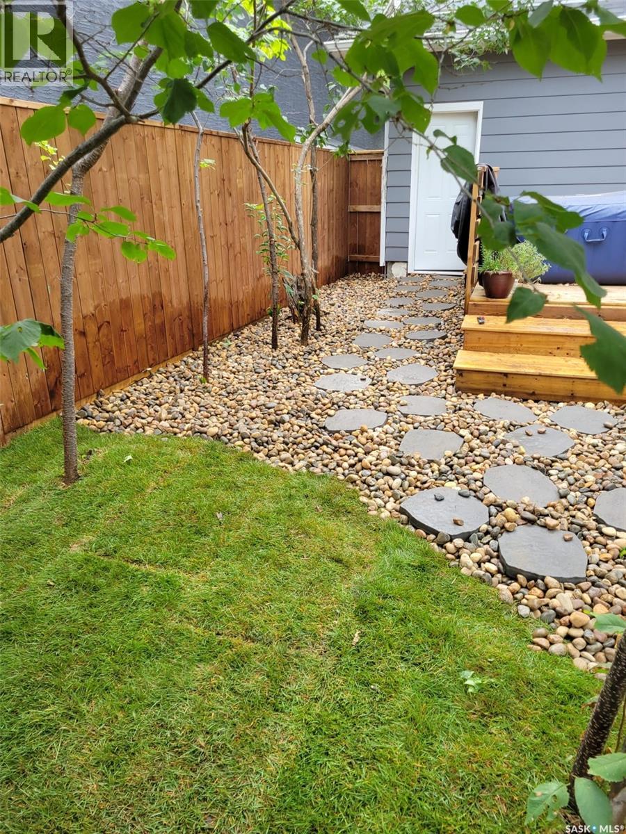 1033 9th Street E, Saskatoon, Saskatchewan  S7H 0N3 - Photo 49 - SK030064