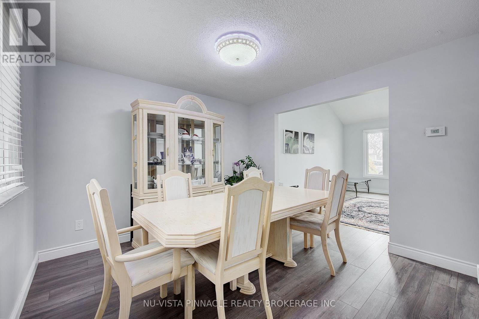 200 Conway Court, London South, Ontario  N6E 3J2 - Photo 12 - X12867418