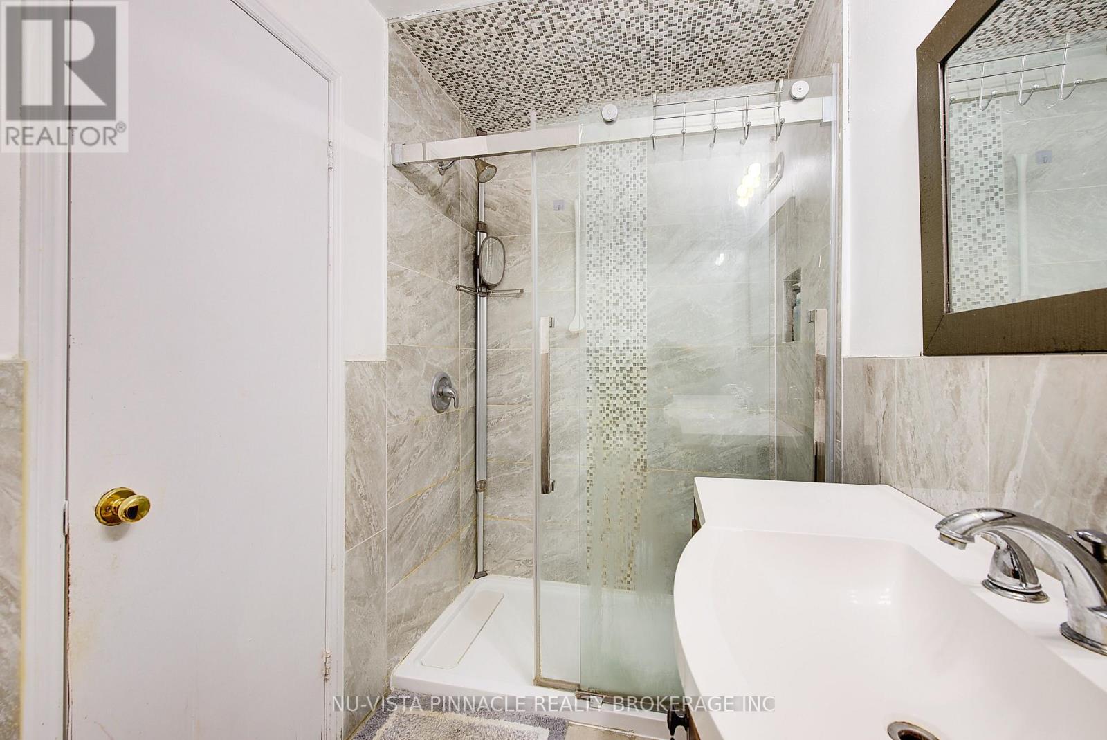 200 Conway Court, London South, Ontario  N6E 3J2 - Photo 27 - X12867418