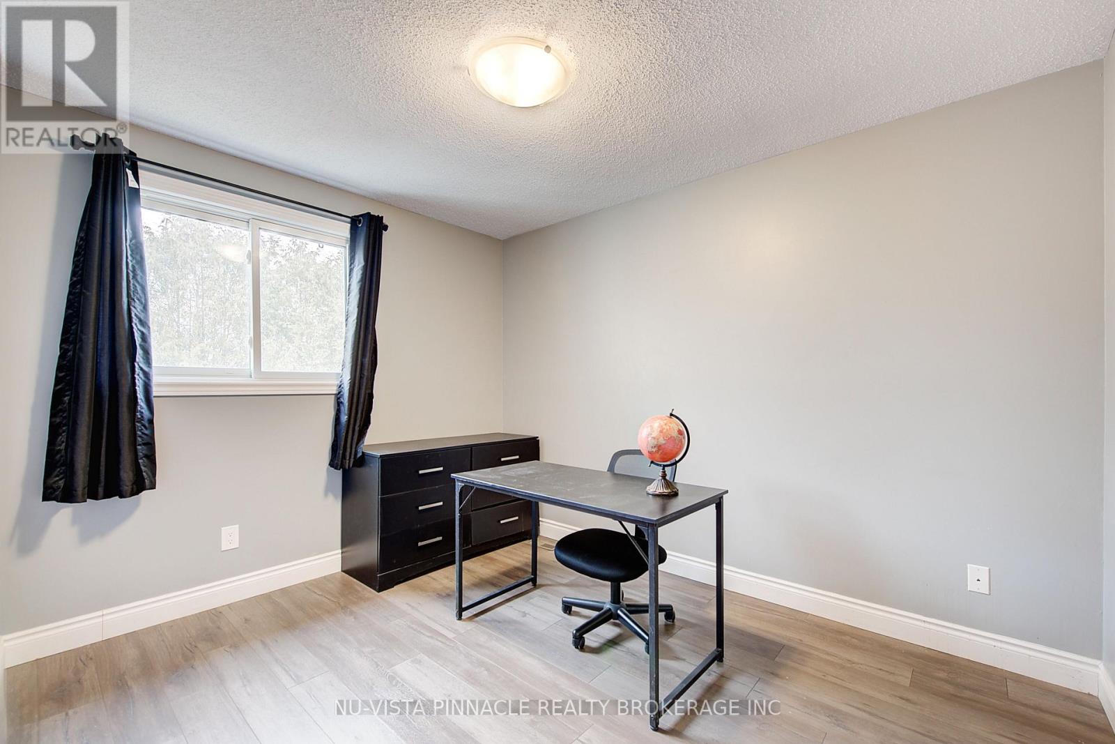 200 Conway Court, London South, Ontario  N6E 3J2 - Photo 32 - X12867418