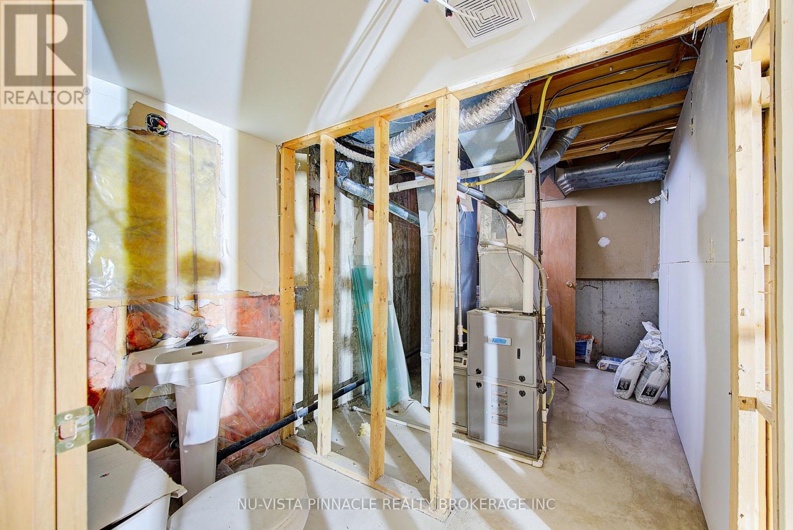 200 Conway Court, London South, Ontario  N6E 3J2 - Photo 36 - X12867418