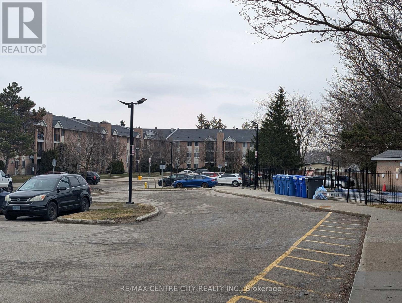 121 - 2230 TRAFALGAR STREET, London East, Ontario