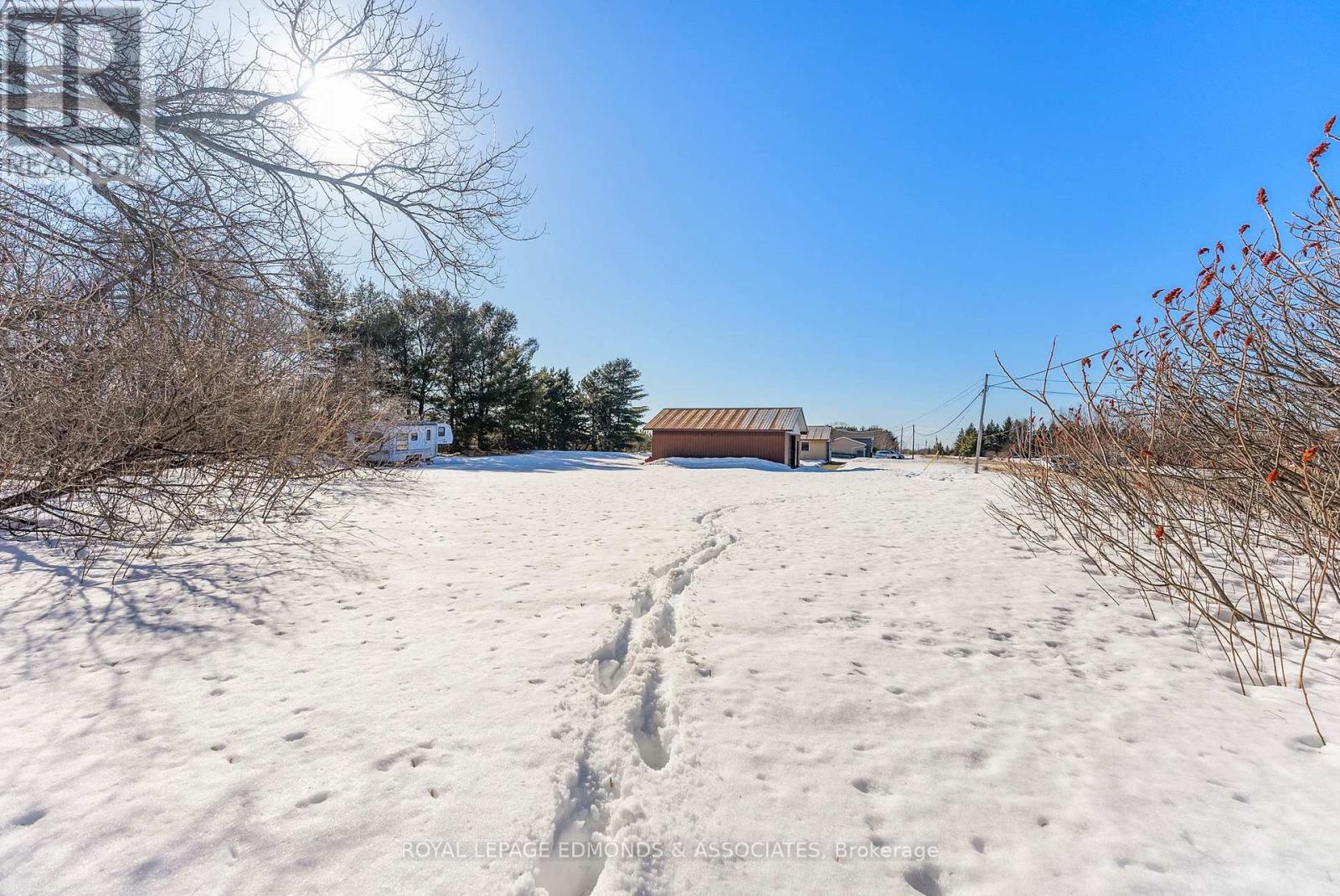 00 Robertson Dr Drive, Whitewater Region, Ontario K0J 1C0 - Photo 10 - X12867430