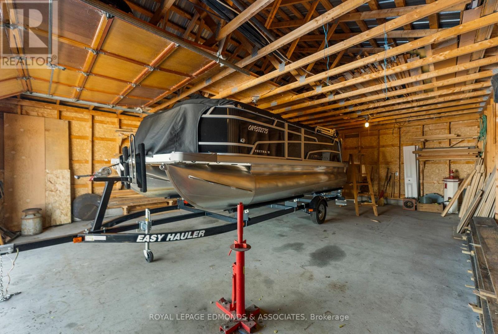 00 Robertson Dr Drive, Whitewater Region, Ontario K0J 1C0 - Photo 12 - X12867430