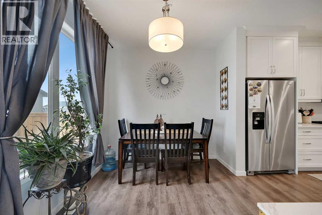 221 Ellen Way, Crossfield, Alberta  T0M 0S0 - Photo 10 - A2290979