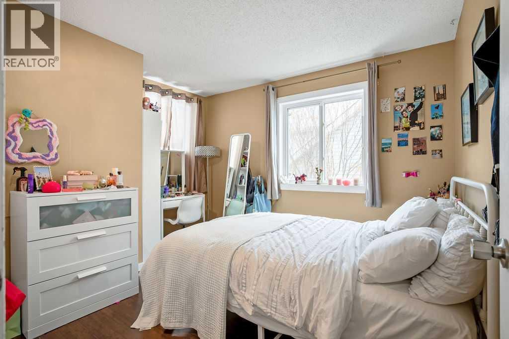 40 Woodglen Grove Sw, Calgary, Alberta  T2J 3A1 - Photo 19 - A2291744