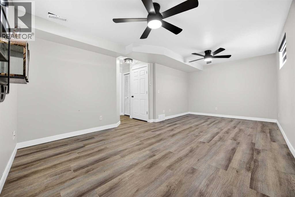 29 Ross Place, Crossfield, Alberta  T0M 0S0 - Photo 19 - A2292237