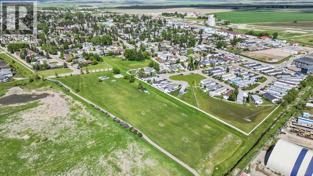 29 Ross Place, Crossfield, Alberta  T0M 0S0 - Photo 40 - A2292237