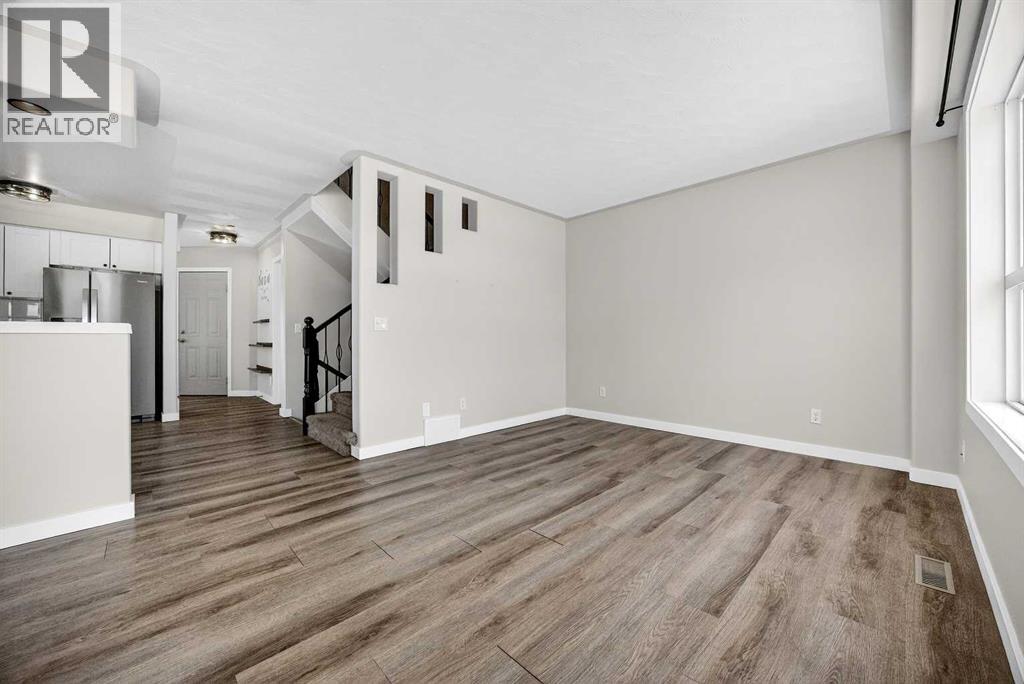 29 Ross Place, Crossfield, Alberta  T0M 0S0 - Photo 13 - A2292237