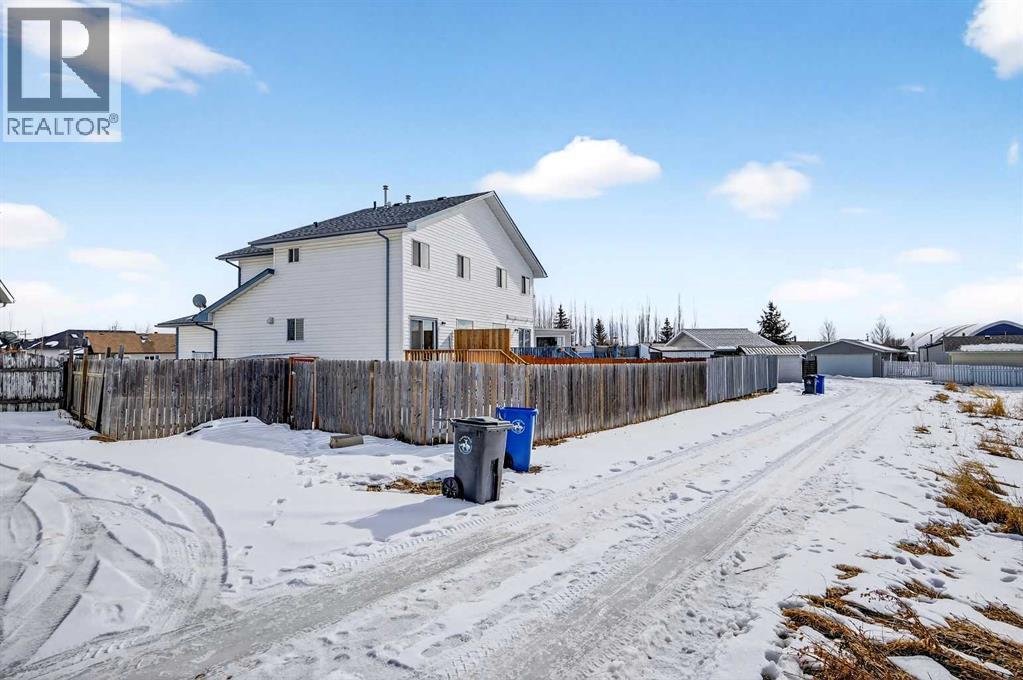 29 Ross Place, Crossfield, Alberta  T0M 0S0 - Photo 37 - A2292237
