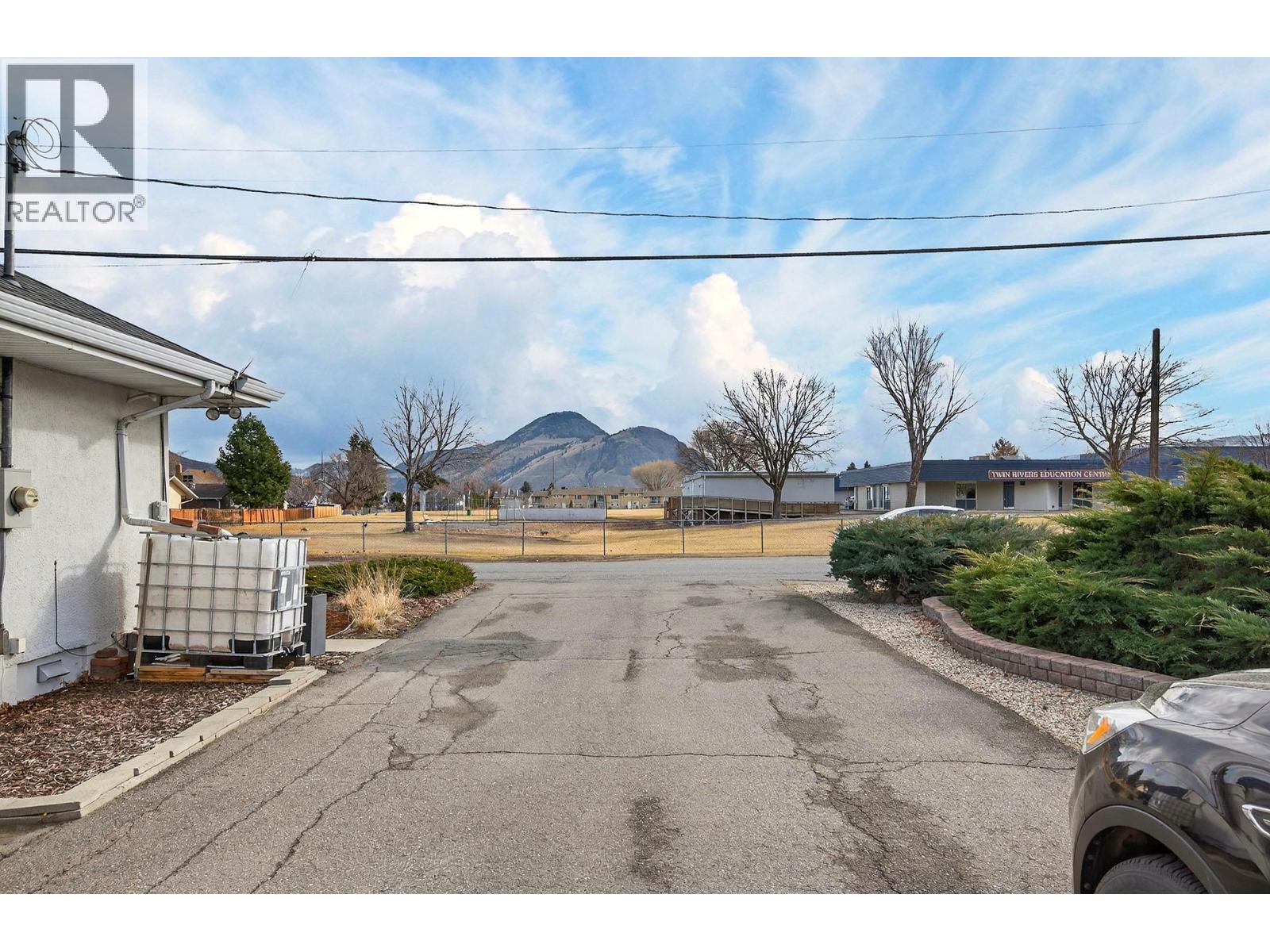 690 Holt Street, Kamloops, British Columbia  V2B 5G3 - Photo 38 - 10378791