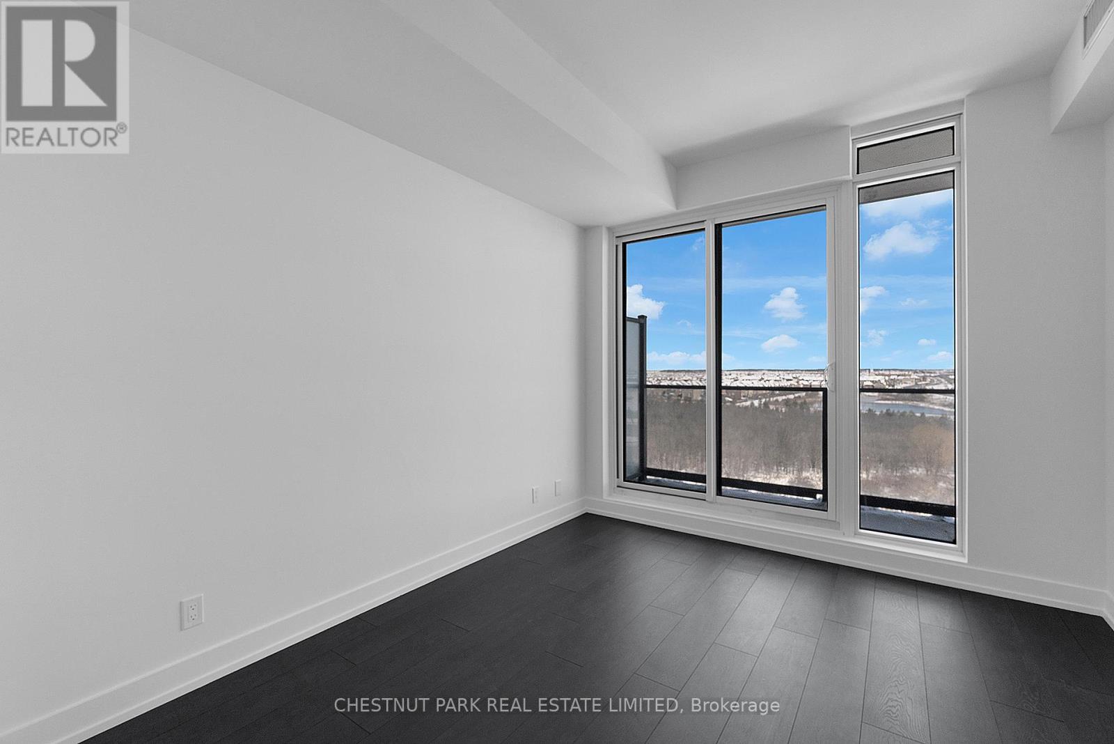 S 706 - 215 Veterans Drive, Brampton, Ontario  L7A 5L6 - Photo 5 - W12730396