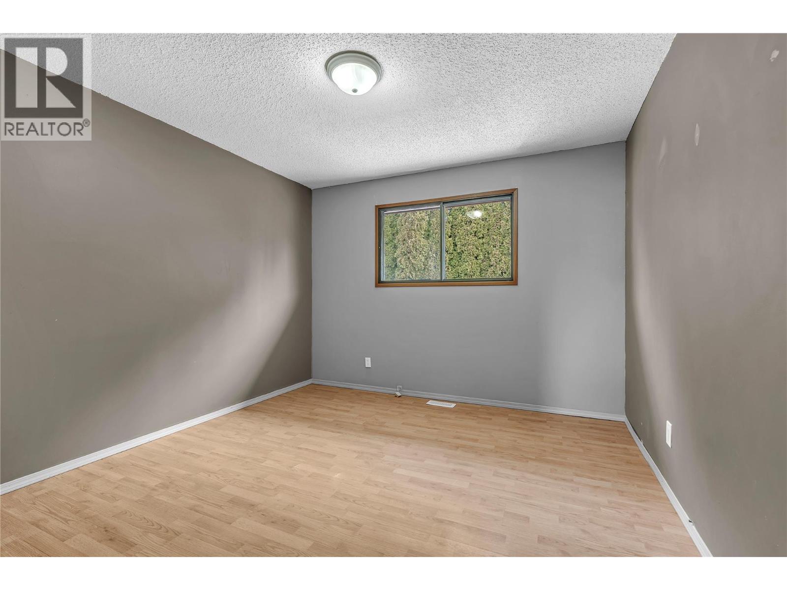 2550 Wiltse Drive, Penticton, British Columbia  V2A 7X5 - Photo 13 - 10378808