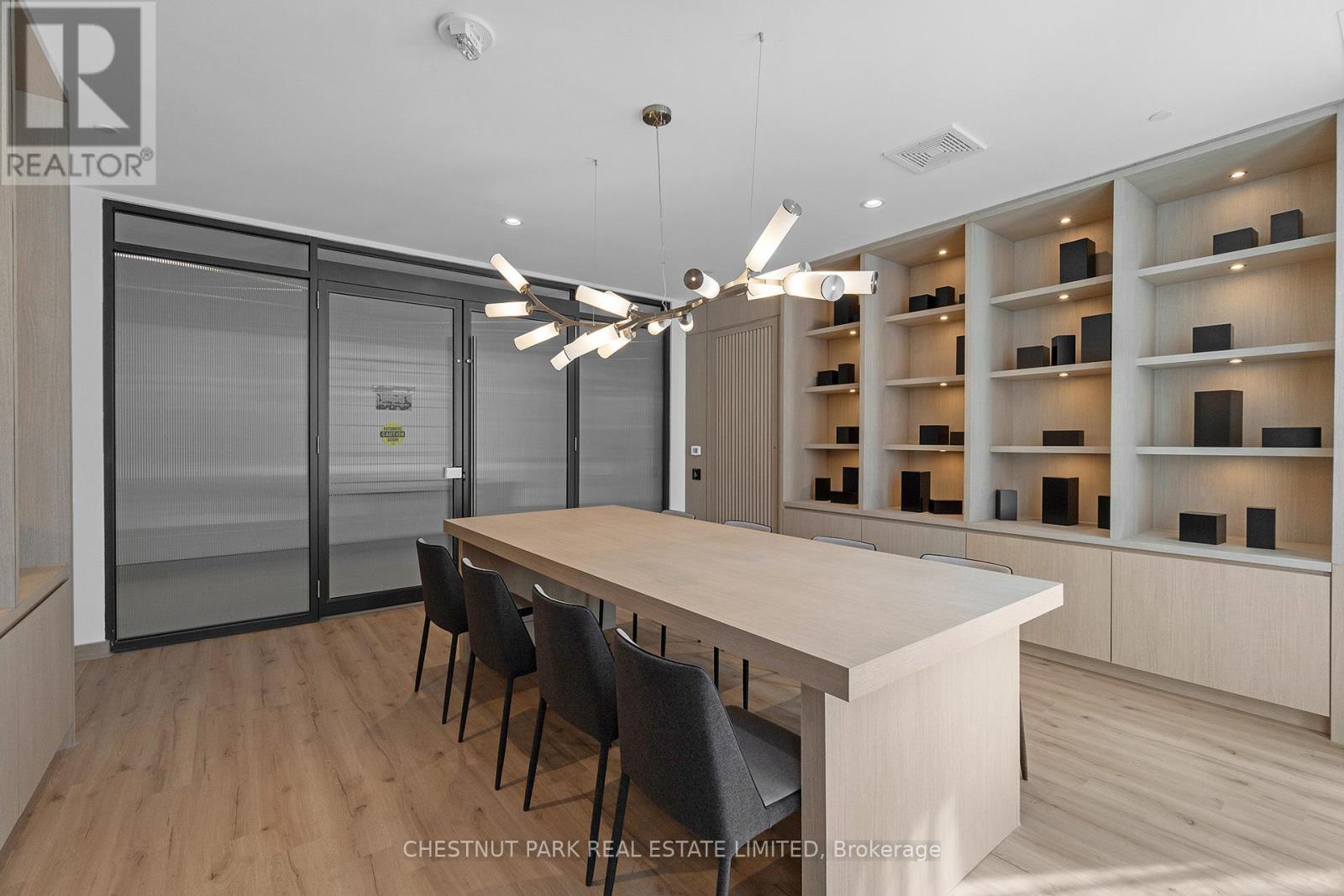 S 706 - 215 Veterans Drive, Brampton, Ontario  L7A 5L6 - Photo 25 - W12730396