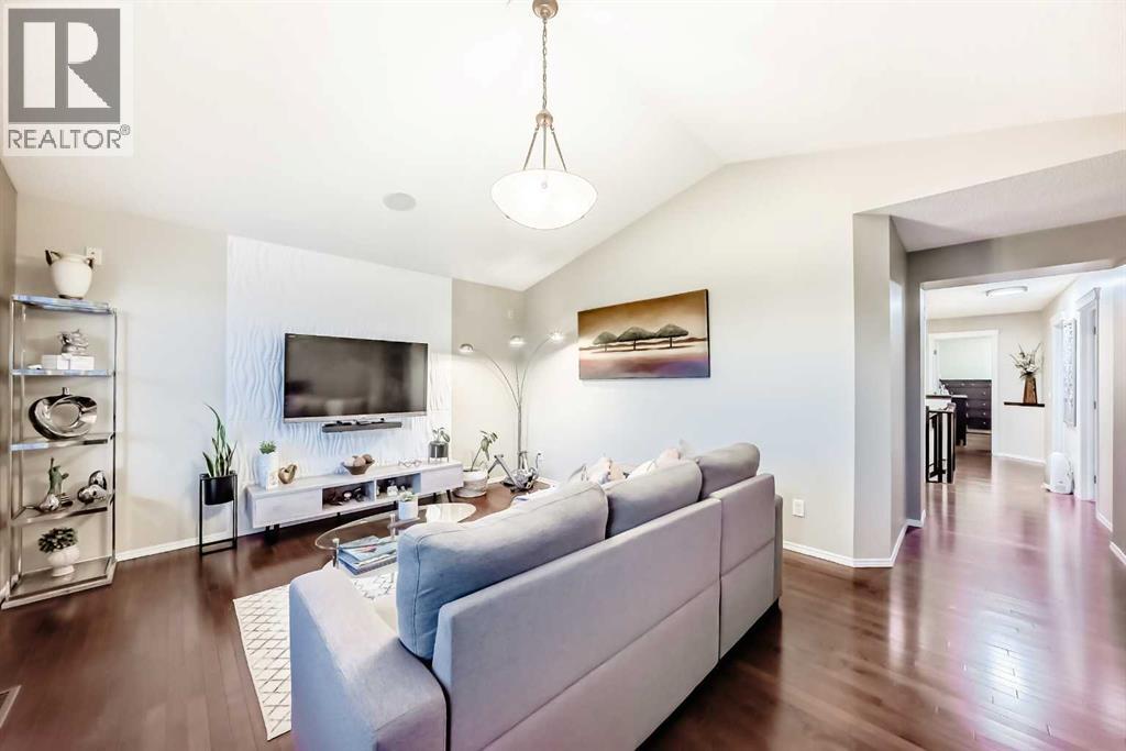 719 Panamount Boulevard Nw, Calgary, Alberta  T3K 0P7 - Photo 27 - A2279976