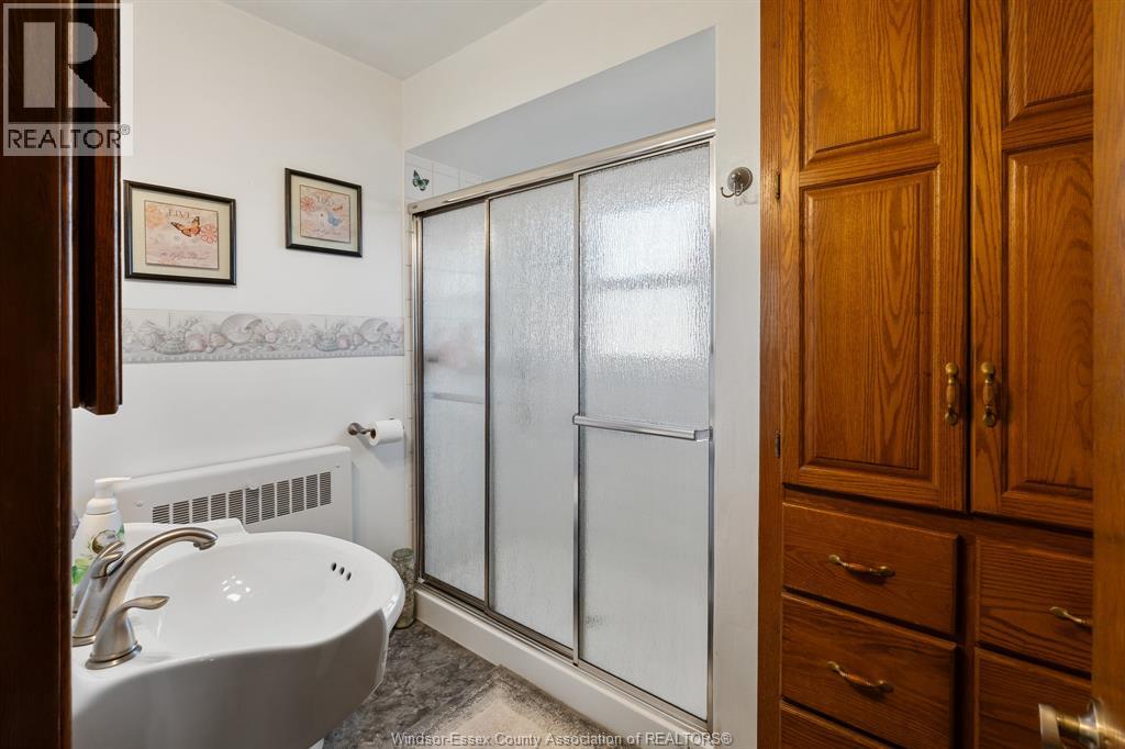 2102 County Rd 20 West, Essex, Ontario  N0R 1G0 - Photo 14 - 26005022